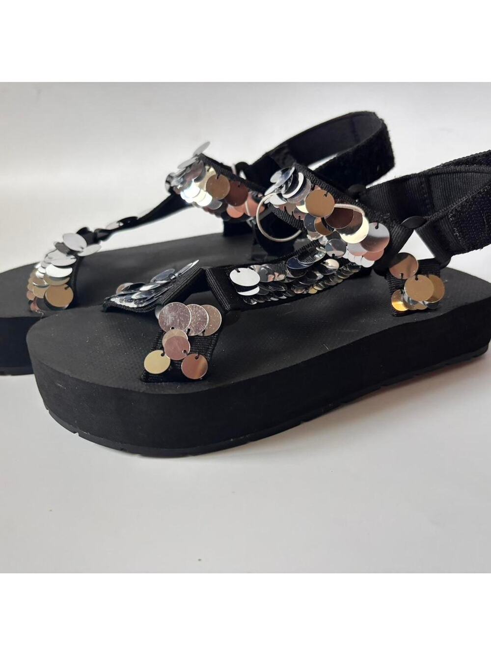 NWT Zara chunky silver sequins sandals